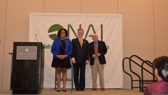 אירוע צירוף "חברים בכירים" 