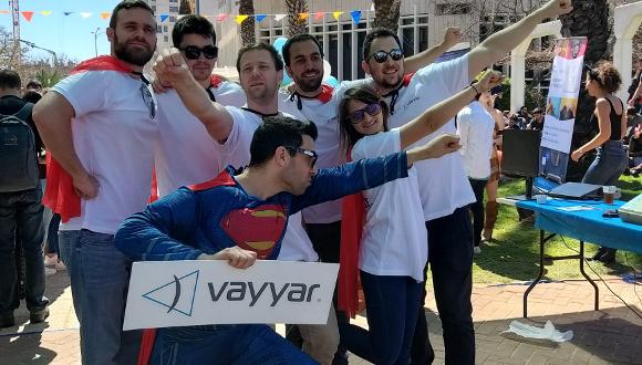 Vayyar החברה שרואה דרך קירות הרקידה אותנו במסיבת פורים
